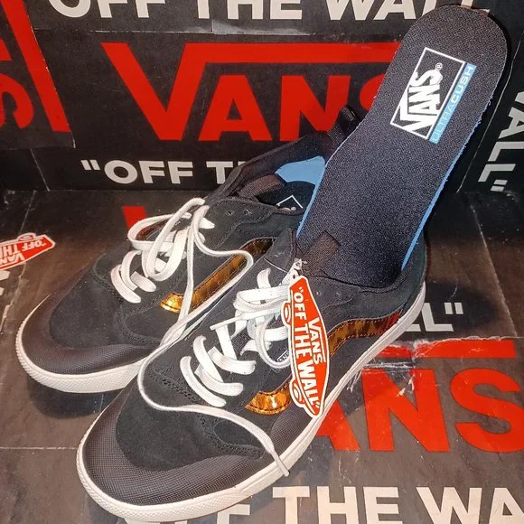 Vans Men's 8/Women 9.5 UltraRange Exo Patent Leopard Black UltraCush VN0AUWMBM8